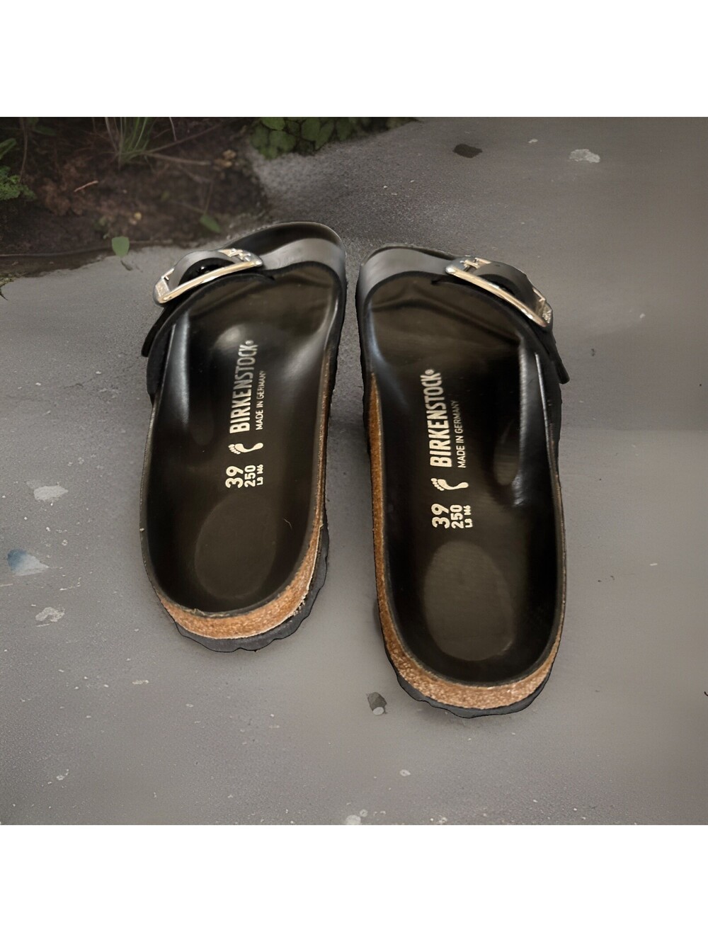Birkenstock Madrid Big Buckle Black, Oiled Leather Sandals EU39 /US 8+ Narrow - Picture 5 of 6